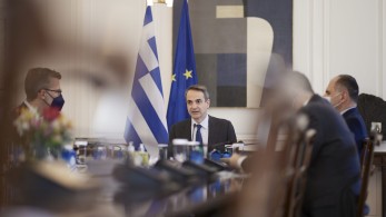 Οι προοπτικές της ελληνικής οικονομίας στην ατζέντα του υπουργικού συμβουλίου