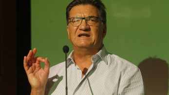 ΠΑΣΟΚ-ΚΙΝΑΛ: Ο Πέτρος Ευθυμίου πρόεδρος του συνεδρίου