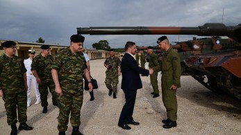 Επίσκεψη Χαρδαλιά στο Κέντρο Εκπαίδευσης Τεθωρακισμένων