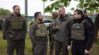 Χάρκοβο- Τον επικεφαλής ασφαλείας απέλυσε ο Ζελένσκι, γιατί “δεν εργάστηκε για την άμυνα της πόλης”