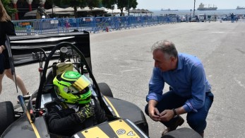 Καλαφάτης: “Άριστοι φοιτητές και φοιτήτριες – τέλειο αποτέλεσμα!”