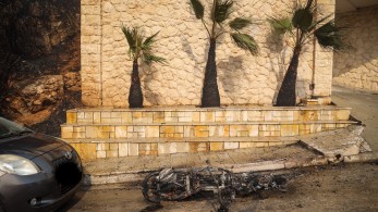 Άνοιξε σχολείο στη Βούλα για τη φιλοξενία των κατοίκων  