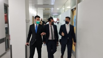 Ο Υπουργός Υγείας Θάνος Πλεύρης επισκέφθηκε τον «Ευαγγελισμό»