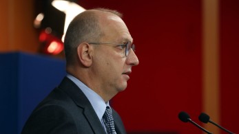 Οικονόμου: Την Τετάρτη η ενημέρωση των κομμάτων για τα τεθωρακισμένα από την Γερμανία