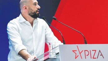 Θα μείνει ή θα φύγει ο Τζανακόπουλος;