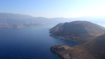 Προκαλούν τα τουρκικά ΜΜΕ για το Καστελλόριζο: “Μπορούμε να πάμε κολυμπώντας”