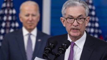ΗΠΑ: Η Fed αύξησε τα επιτόκια κατά 0,75%, για να συγκρατήσει τον πληθωρισμό