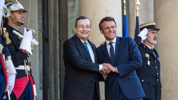 La Stampa: Ντράγκι,Μακρόν και Σολτς την Πέμπτη στο Κίεβο