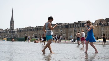 Γαλλία: Ρεκόρ υψηλών θερμοκρασιών, ο καύσωνας μεταφέρεται στα ανατολικά