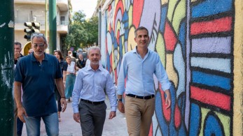 Μπακογιάννης: Στηρίζουμε τη δημόσια τέχνη και τους καλλιτέχνες