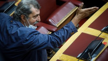 Πήγε για μαλλί ο Πολάκης και βγήκε κουρεμένος