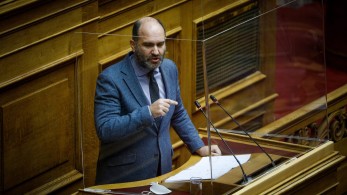 Αναζητώντας σοφία στους πολιτικάντηδες