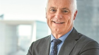 Πρόεδρος Ευρωπαϊκής Αρχής Τραπεζών: Δίκοπο μαχαίρι η αύξηση των επιτοκίων