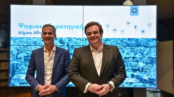 Εύσημα Πιερρακάκη σε Δήμο Αθηναίων και Κώστα Μπακογιάννη