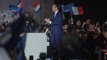 Εκλογές στη Γαλλία: Ο  Εμανουέλ Μακρόν ελπίζει σε αυτοδυναμία