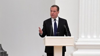 Απειλές Μεντβέντεφ για Γ’ Παγκόσμιο Πόλεμο