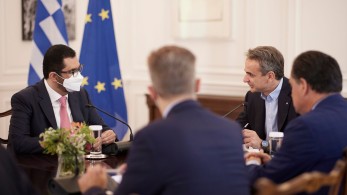 Συνάντηση Μητσοτάκη με τον υπουργό Βιομηχανίας των ΗΑΕ-Στο επίκεντρο οι επενδύσεις