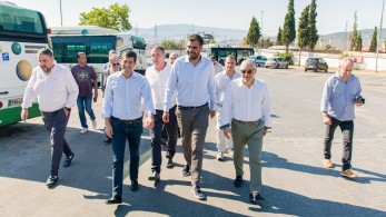 Μαρινάκης: Μέσα σε σχεδόν τρία χρόνια προστέθηκαν 500 λεωφορεία στον στόλο της ΟΣΥ, τα δρομολόγια αυξήθηκαν κατά 30%