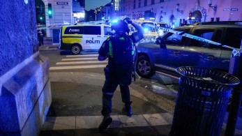 Νορβηγία: Δύο νεκροί και δέκα τραυματίες από πυροβολισμούς σε νυχτερινό κέντρο του Όσλο