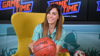 ΟΠΑΠ Game Time με την Ελισάβετ Σπανού στον παλμό του Ελλάδα-Μ. Βρετανία 