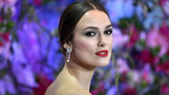 Η Κίρα Νάιτλι επιμένει φεμινιστικά