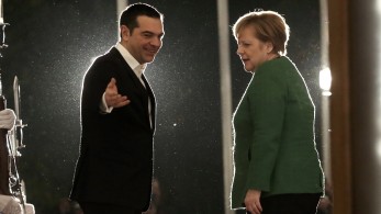 Η στήριξη της Μέρκελ, ο Χιώτης και ένα go home