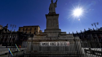 Κορωνοϊός: Ελπίδες δίνει ο κυβερνήτης της Λομβαρδίας έστω και… ψιθυριστά