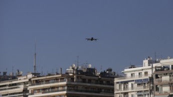 Θεσσαλονίκη: Drone προτρέπει τους πολίτες να μείνουν σπίτια τους (vid-pics)