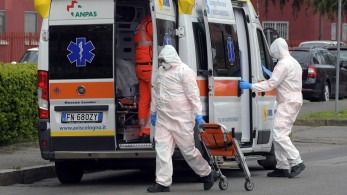 Δεν το χωράει το μυαλό! 919 νεκροί στην Ιταλία σε μία ημέρα!