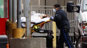 Συνεχίζει να «θερίζει» τη Νέα Υόρκη ο κορωνοϊός