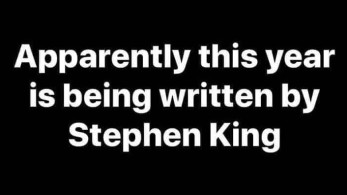 #μένουμε_σπίτι: Ο Στίβεν Κινγκ προτείνει τί να δούμε στο Netflix (vid)