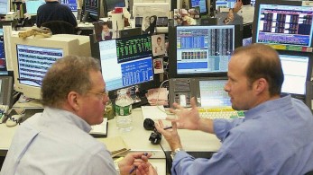 Βουτιά στα  χρηματιστήρια προκάλεσε ο Τραμπ