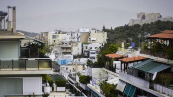 Κορωνοϊός: Επτά εξοπλισμένα διαμερίσματα στην Αθήνα για γιατρούς-νοσηλευτές