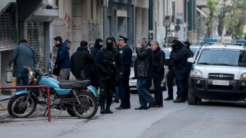 Μεγάλη επιχείρηση της ΕΛΑΣ σε σπίτια αντιεξουσιαστών – Τέσσερις συλλήψεις