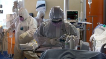 Κορωνοϊός: Πέντε νεκροί στην Ελλάδα σε 24 ώρες