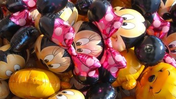 Θετικός στον κορωνοϊό και εργαζόμενος της Ντίσνεϊλαντ στη Γαλλία