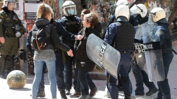 Επιχείρηση της αντιτρομοκρατικής σε Σεπόλια – Εξάρχεια: Βρέθηκαν τούνελ και αντιαρματικά