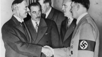 Ο Ολλανδός πρωθυπουργός στα χνάρια του Chamberlain