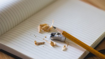 Ιδιωτική εκπαίδευση: Μέτρα στήριξης εργαζομένων και επιχειρήσεων – Απαγορεύονται οι απολύσεις