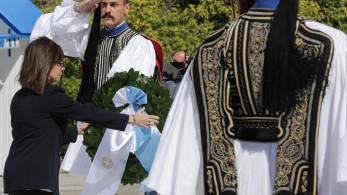 25η Μαρτίου: Κατάθεση στεφάνου και πτήσεις μαχητικών