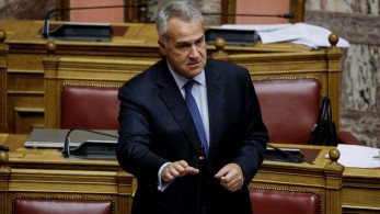 O Βορίδης… παίρνει τ΄ όπλο του και μιλάει για τα μέτρα στήριξης των αγροτών