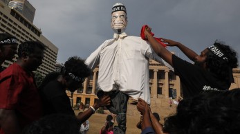 Σρι Λάνκα: Ο Ρανίλ Βικρεμεσίνγκε εξελέγη νέος πρόεδρος της χώρας