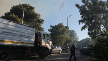 Κανονικά η κυκλοφορία σε Αττική Οδό και Λ. Πεντέλης-Προβλήματα ηλεκτροδότησης στις περιοχές της φωτιάς