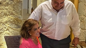 Ντόρα Μπακογιάννη: Επέτειος γάμου με τον Ισίδωρο Κούβελο-Πόσα χρόνια κλείνουν