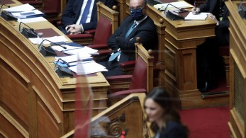 Σταϊκούρας κατά Αχτσιόγλου: Εχει μάθει την τέχνη του ψέματος από τον κ. Τσίπρα