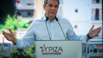 Ο Τσίπρας θα τραβάει και τα μαλλιά του