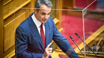 Στη Βουλή ο πρωθυπουργός για το νομοσχέδιο Κεραμέως