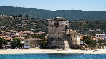 Συνεχίζονται οι έρευνες για τους δύο αγνοούμενους στη Χαλκιδική