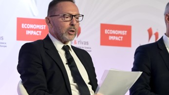 Economist: Στουρνάρας- Χαρδούβελης για τον πληθωρισμό, τις τράπεζες και τις εξελίξεις στην οικονομία