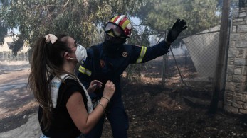 Υπηρεσίες ψυχολογικής υποστήριξης στους πληγέντες από την πυρκαγιά με πρωτοβουλία της Ζωής Ράπτη